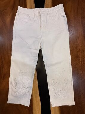 Women's White Cropped Jeans with Embroidered Hem
